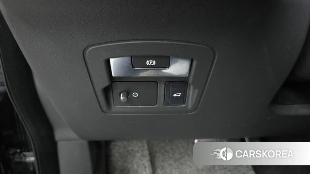Land Rover Range Rover Velar id 4594329 из Кореи 10