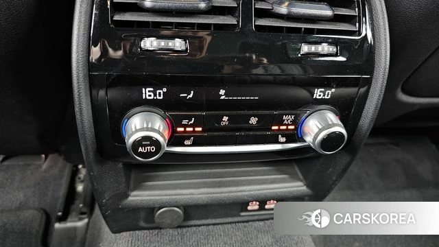 BMW 5 Series (G30) id 3884673 из Кореи 10