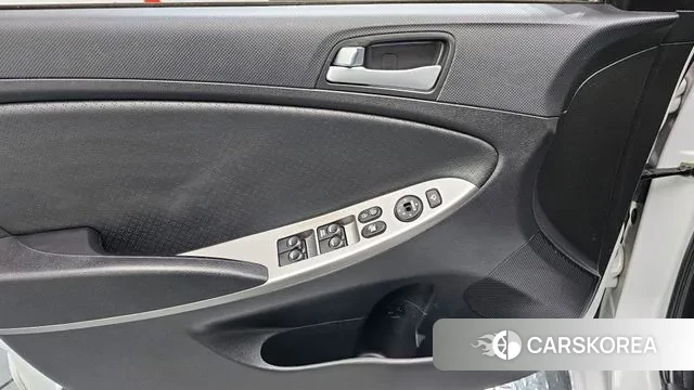 Hyundai Accent (New type) id 3599104 из Кореи 10