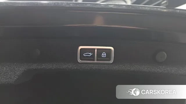 Hyundai Grandeur Hybrid (GN7) id 3644600 из Кореи 10