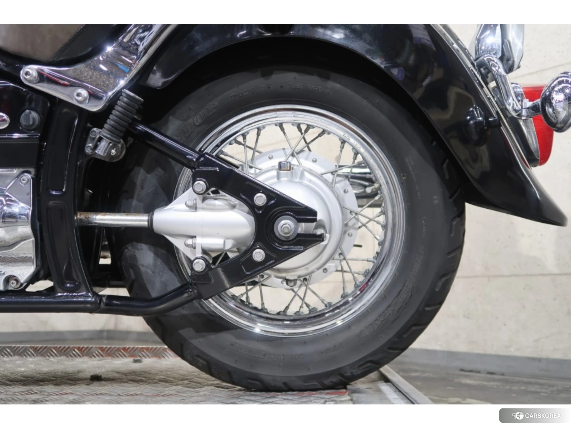 Yamaha DRAG STAR 400 CLASSIC id 4379926 из Японии 10