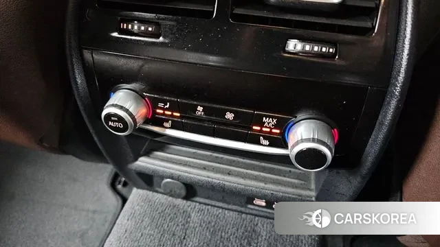 BMW 5 Series (G30) id 3626683 из Кореи 10