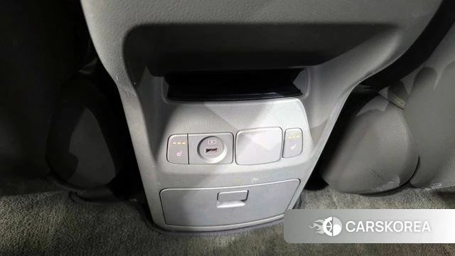 Kia The New Carnival id 3861382 из Кореи 10