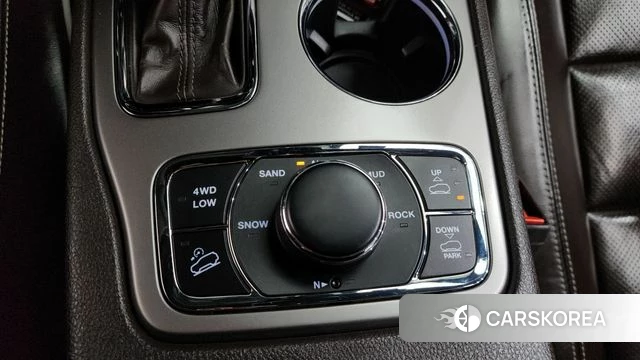 Jeep Grand Cherokee id 4620204 из Кореи 10