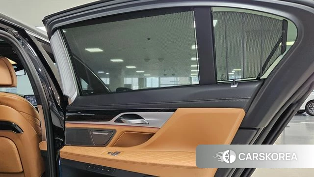 BMW 7 Series (G11) id 4366384 из Кореи 10