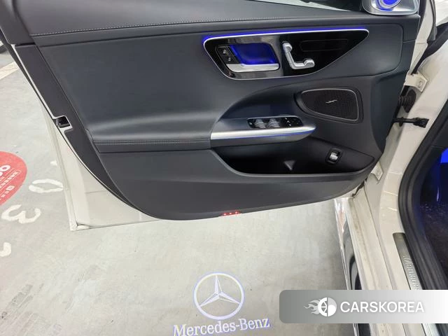 Mercedes-Benz Class C id 4273882 из Китая 10