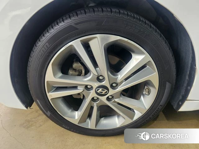 Hyundai Avante AD id 4511751 из Кореи 10