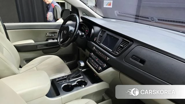 Kia The New Carnival id 4765144 из Кореи 10