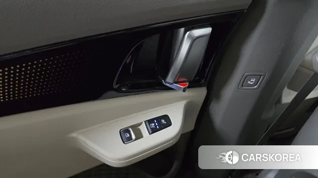 Kia The New Carnival 4th Generation id 3153563 из Кореи 10