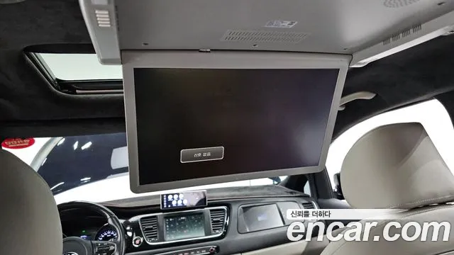 Kia The New Carnival id 2328924 из Кореи 10