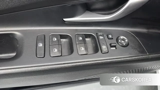 Hyundai Avante (CN7) id 3665402 из Кореи 10