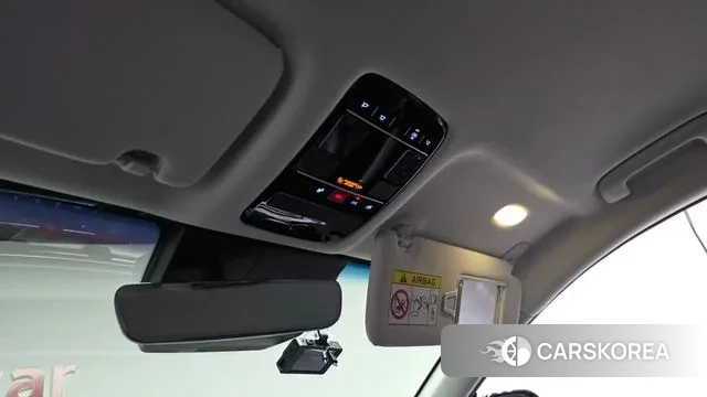 Hyundai Grandeur (GN7) id 3763898 из Кореи 10