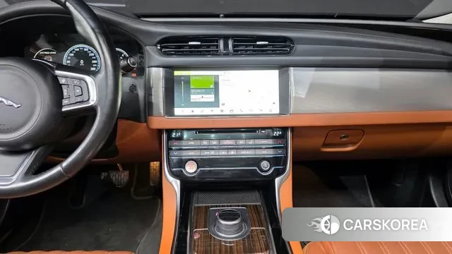 Jaguar XF (X260) id 3233890 из Кореи 10