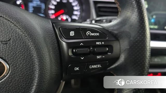 Kia Stonic id 3033996 из Кореи 10