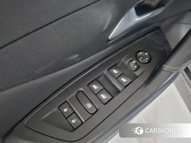 Peugeot 408 id 4887125 из Кореи 10
