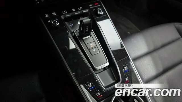 Porsche 911(992) id 2730419 из Кореи 10