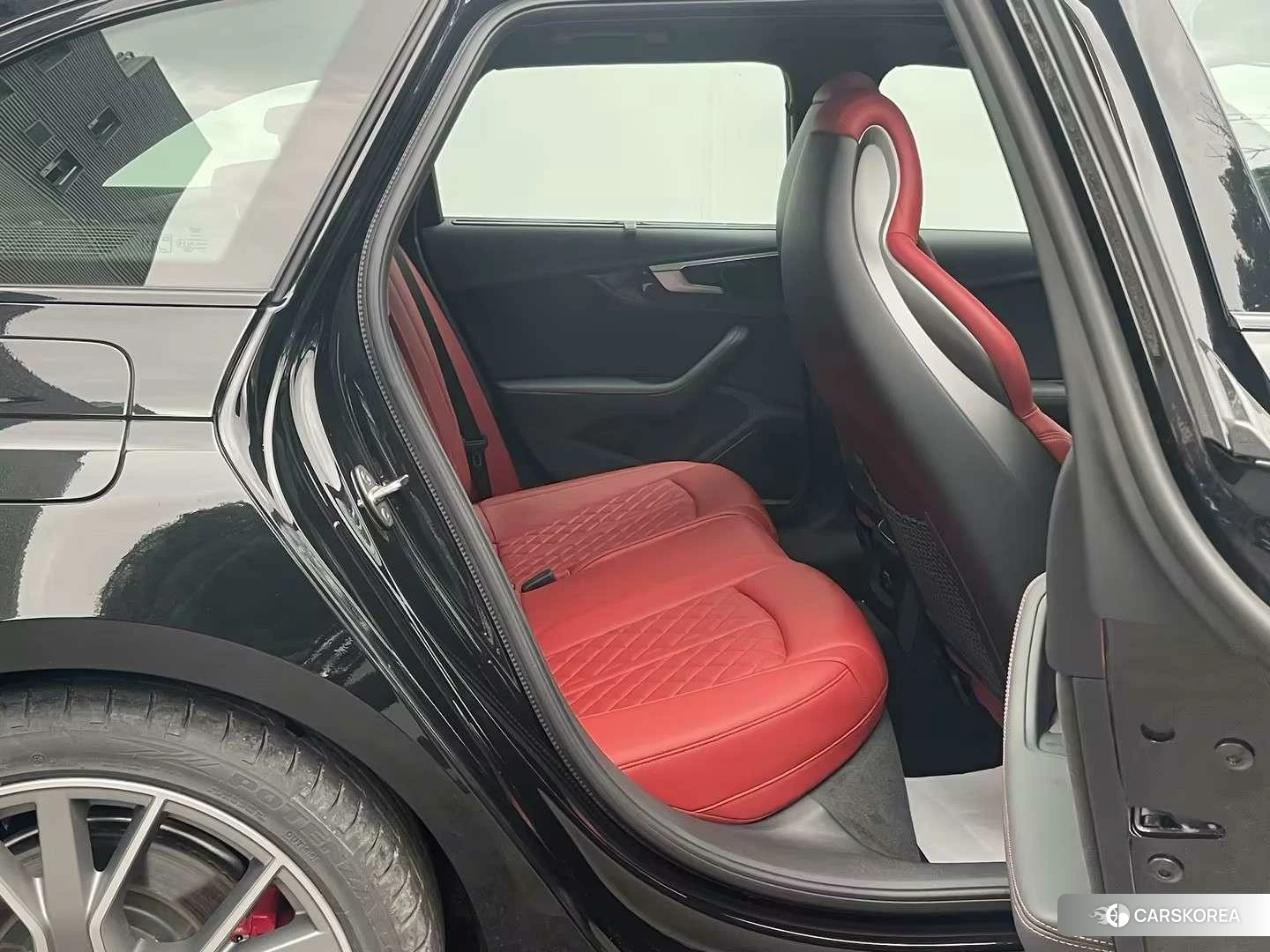 Audi S4 id 4440877 из Китая 10