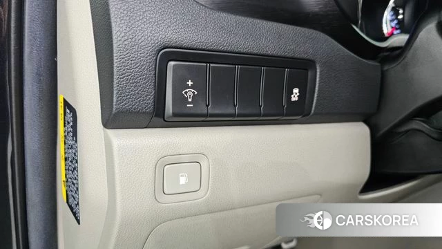 Kia The New Carnival id 4780794 из Кореи 10