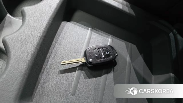 Hyundai The New Grand Starex id 4225306 из Кореи 10