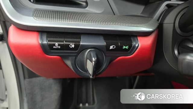 Porsche 911(992) id 3941743 из Кореи 10