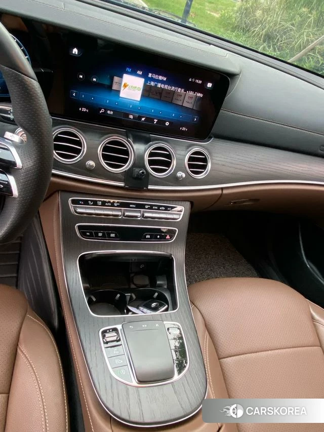 Mercedes-Benz E-class id 4255878 из Китая 10