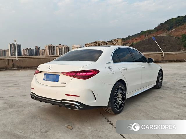 Mercedes-Benz Class C id 4297417 из Китая 10
