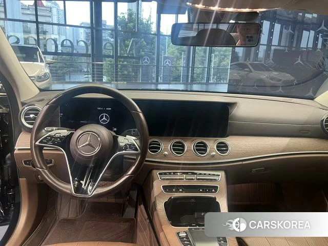Mercedes-Benz E-class id 4290463 из Китая 10