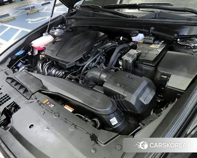 Hyundai Grandeur (GN7) id 3462689 из Кореи 10