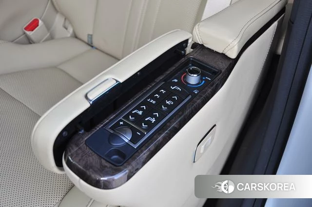 Toyota Elfa id 4297779 из Китая 10