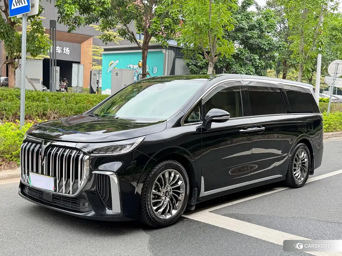 Lantu Automobile Lantu Dreamer id 4577726 из Китая 10