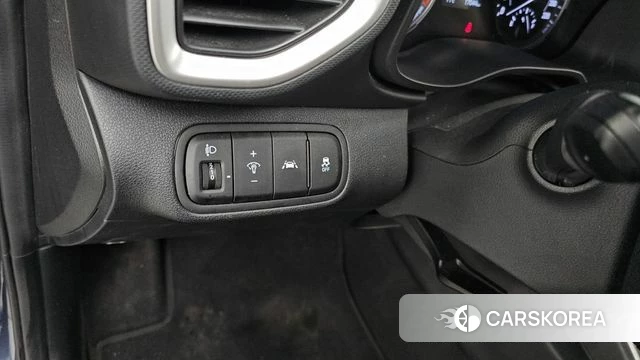 Hyundai Venue id 3819256 из Кореи 10