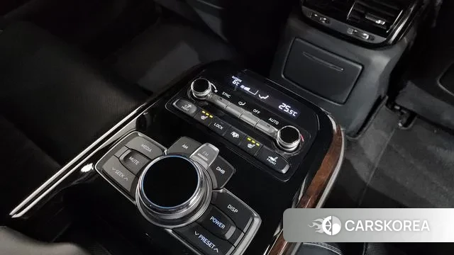 Genesis EQ900 id 3583604 из Кореи 10