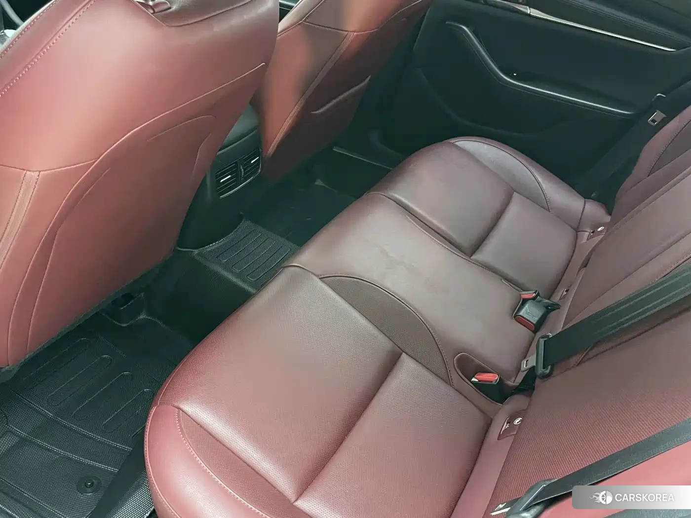 Mazda 3 id 4685870 из Китая 10