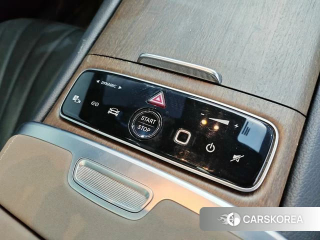 Mercedes-Benz EQS id 4277938 из Китая 10