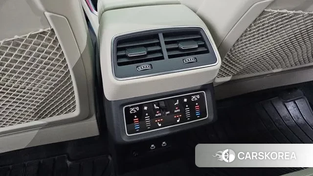 Audi e-Tron id 3726355 из Кореи 10