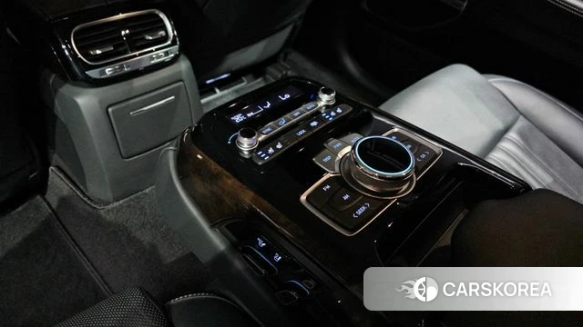 Genesis G90 id 4232542 из Кореи 10