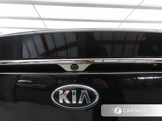 Kia Come New K7 id 4251346 из Кореи 10