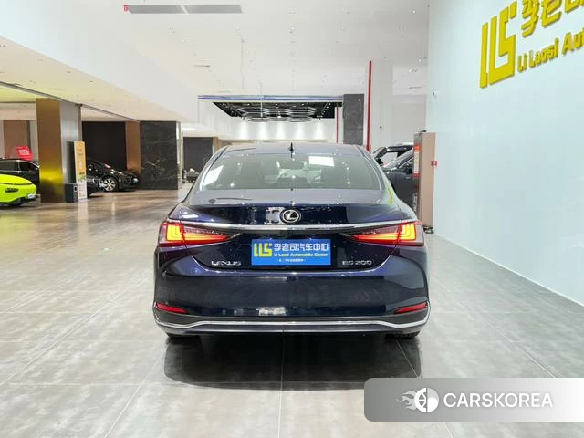 Lexus ES id 4314267 из Китая 10