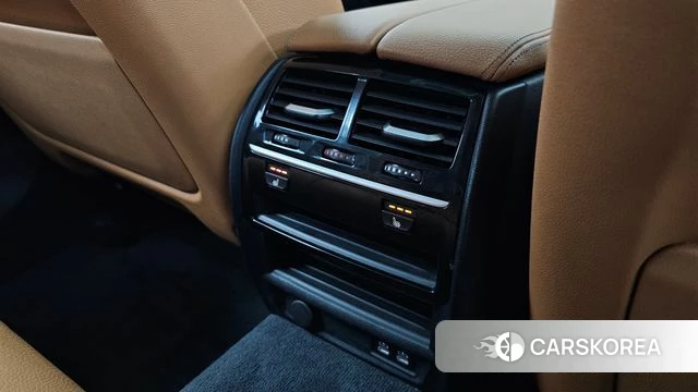 BMW 5 Series (G30) id 4855960 из Кореи 10