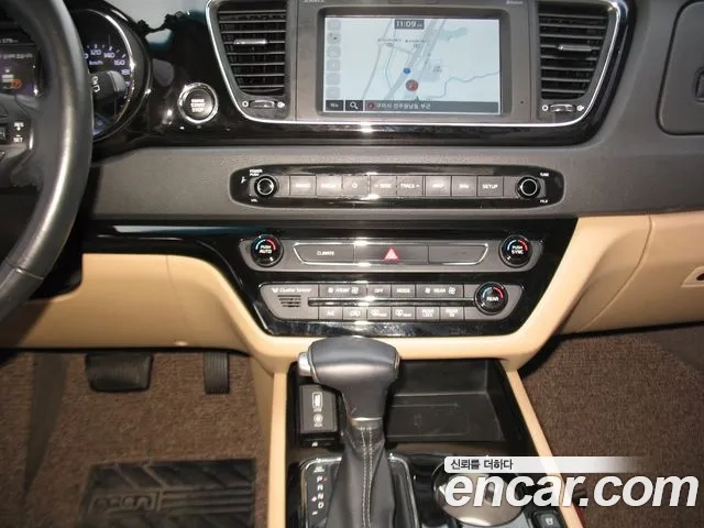 Kia The New Carnival id 2860373 из Кореи 10