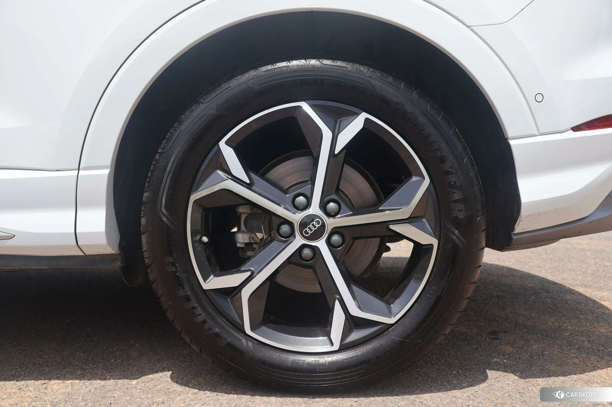 Audi Q3 id 4479241 из Китая 10