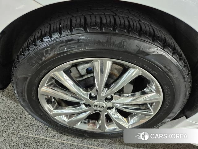 Kia The New Carnival id 4511623 из Кореи 10