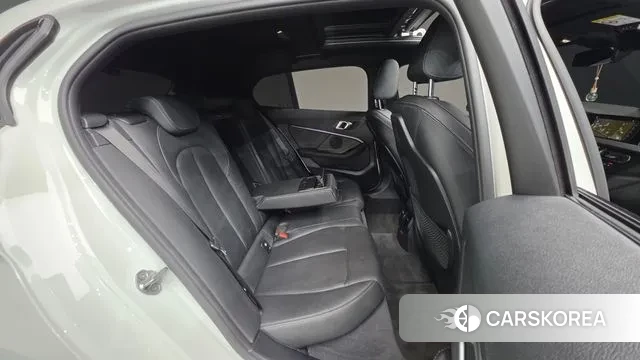 BMW 1 Series (F40) id 3022410 из Кореи 10