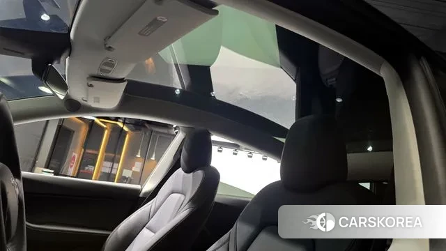 Tesla Model Y id 3180736 из Кореи 10