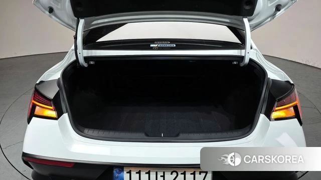 Hyundai The New Avante (CN7) id 3858477 из Кореи 10