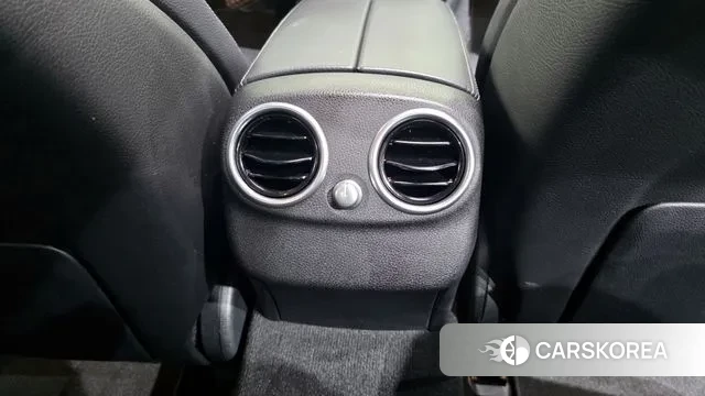 Mercedes-Benz C-Class W205 id 3485123 из Кореи 10