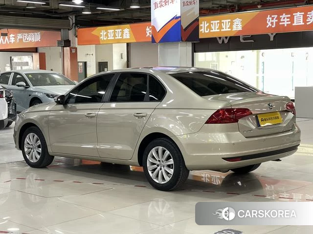 Volkswagen Bora id 4258262 из Китая 10