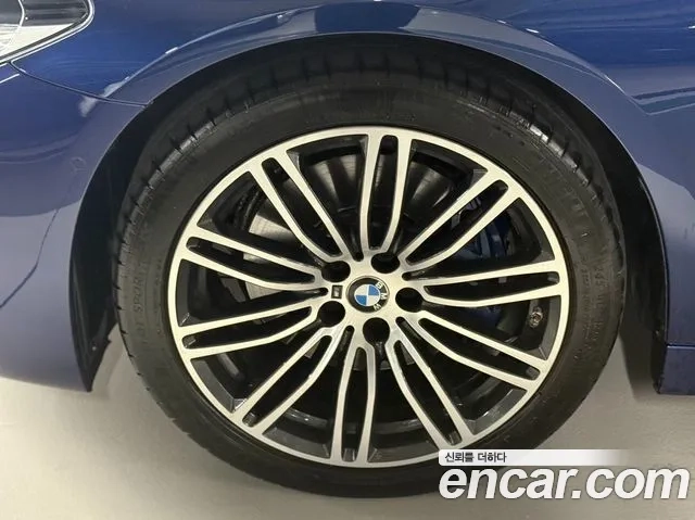 BMW 5 Series (G30) id 2870648 из Кореи 10