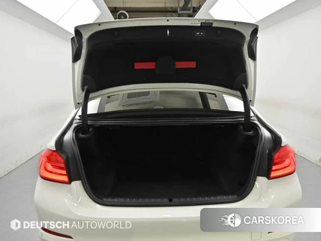 BMW 5 Series (G30) id 4298827 из Кореи 10