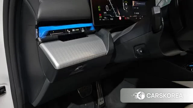 BMW 5 Series (G60) id 3457130 из Кореи 10